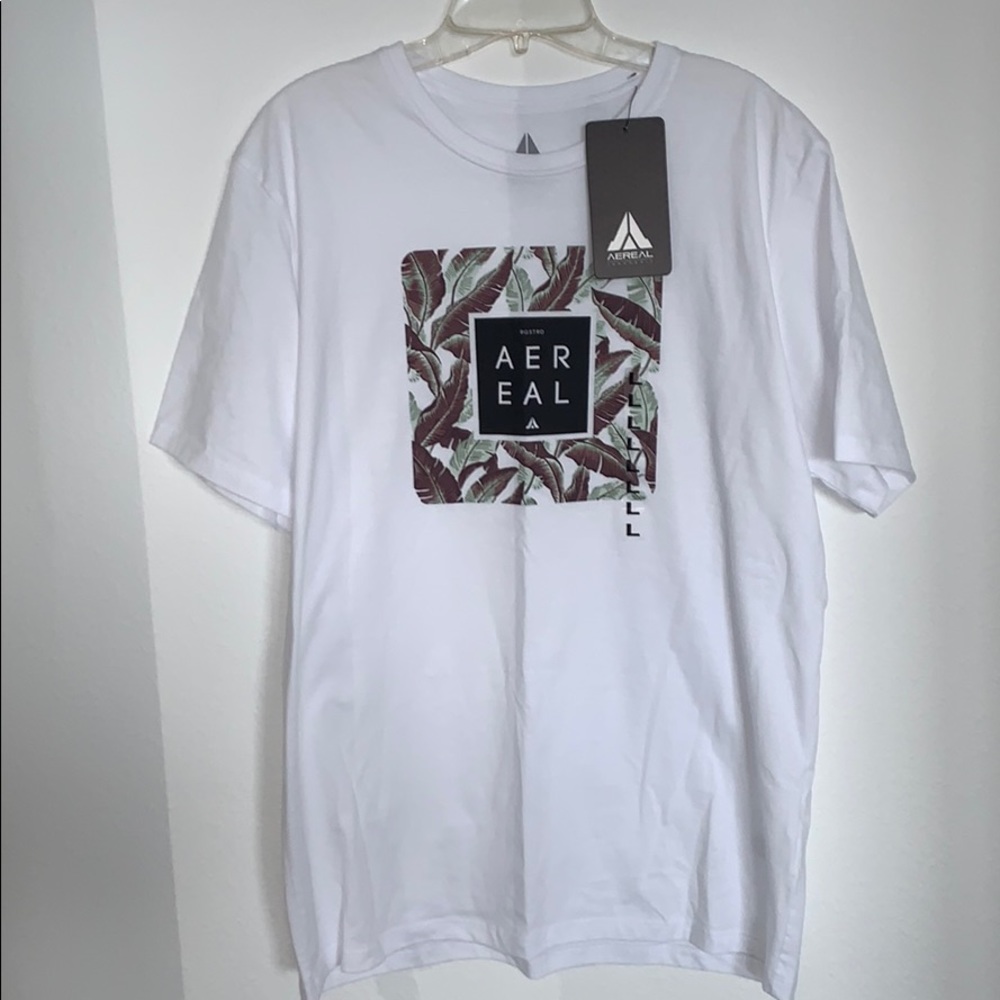 Aereal Men T-Shirt Large